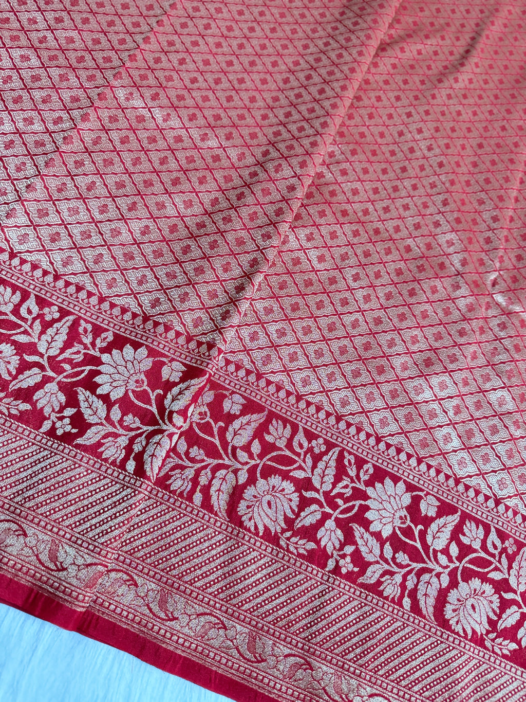 Semi Kataan Silk Banarasi Saree with Multi Meena Border & Booti in Pot