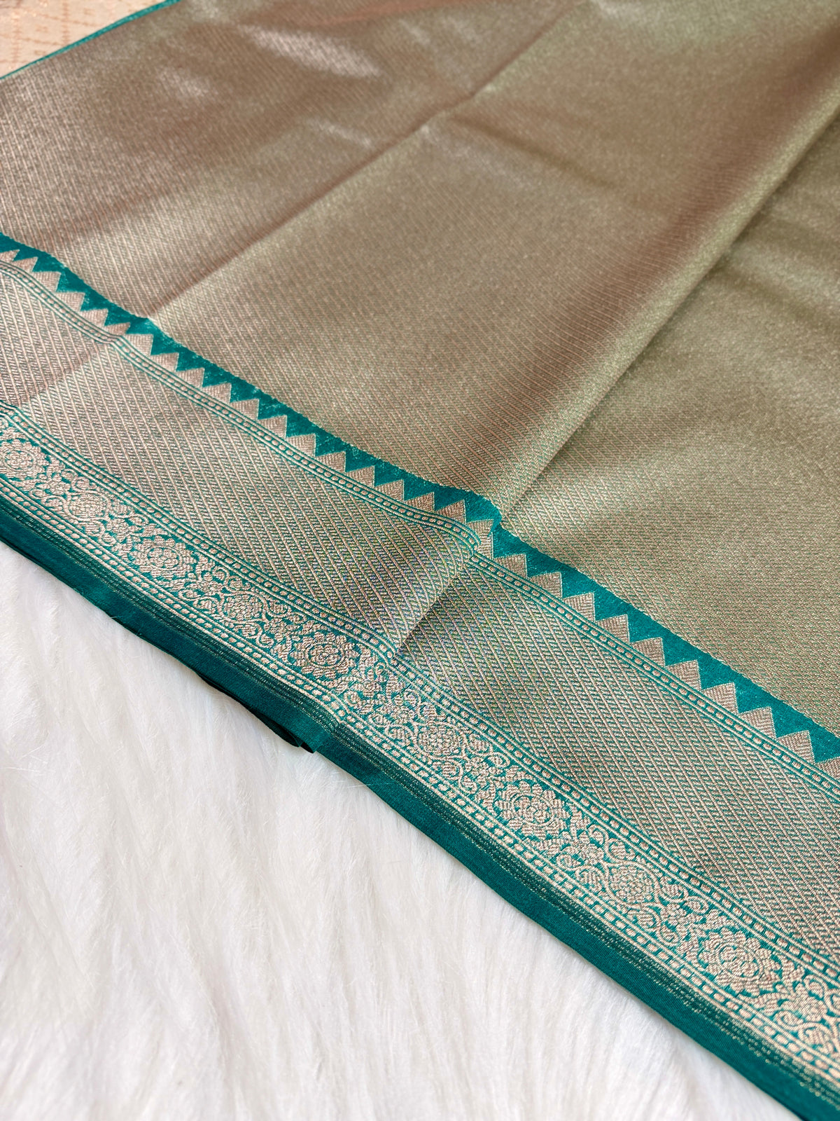 Kora Organza Silk