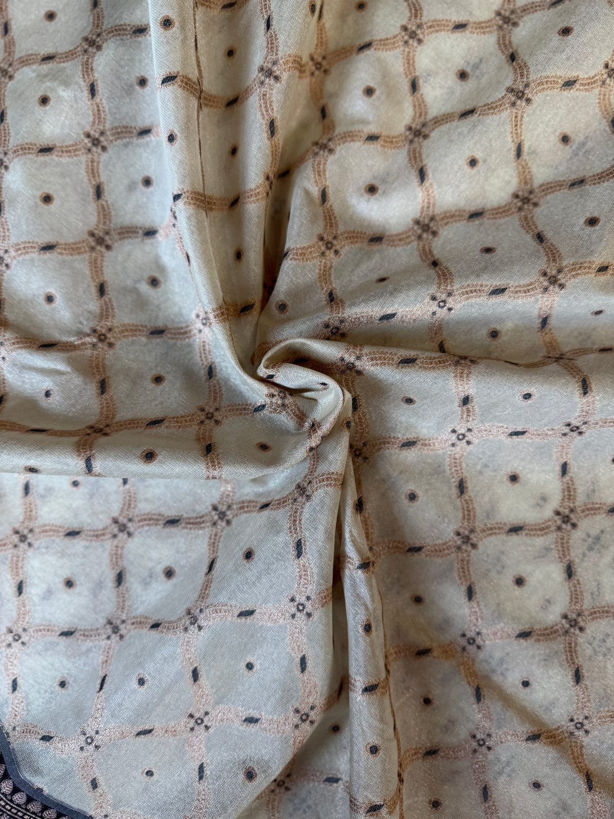 Kora Organza Tissue