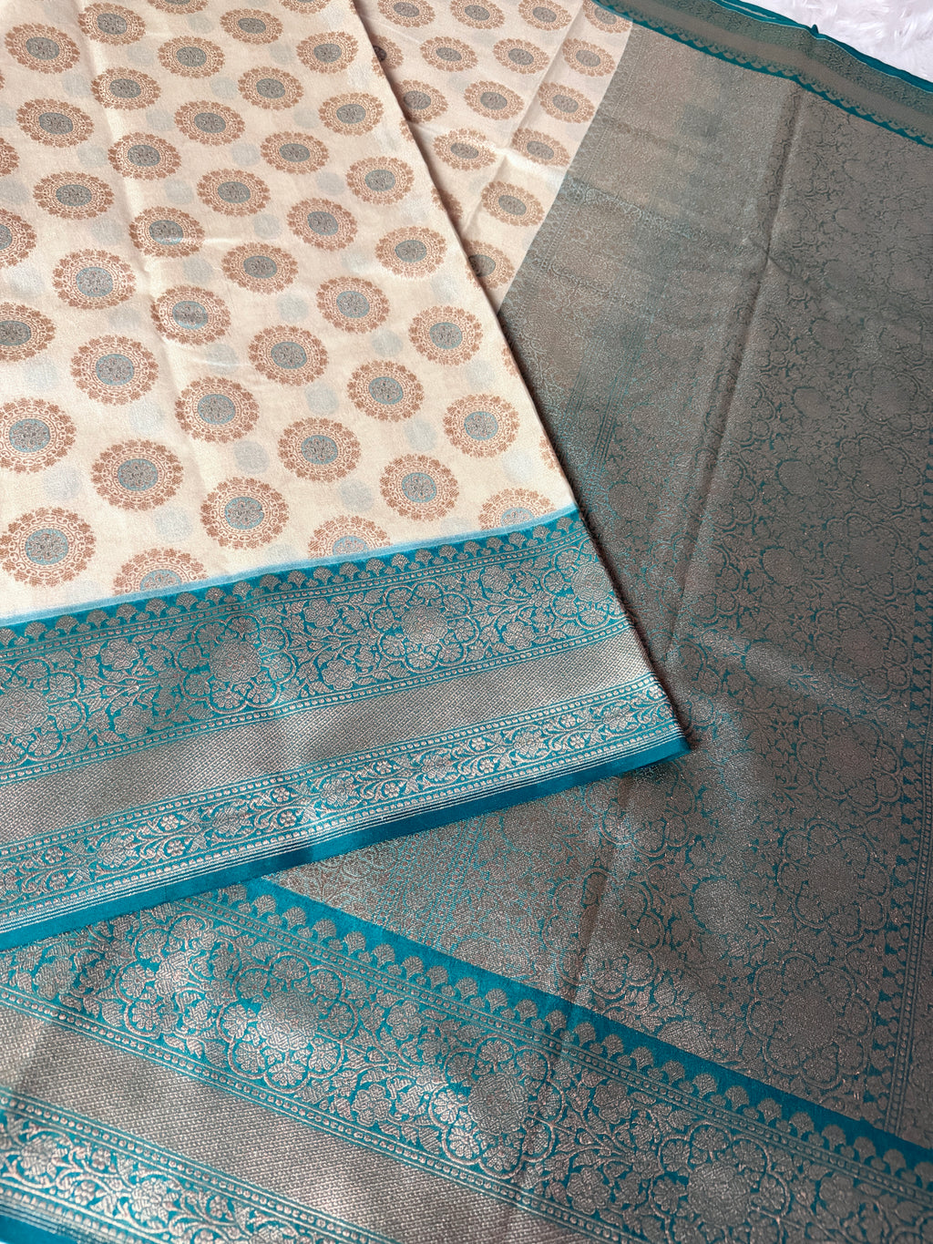 Kora Organza Tissue