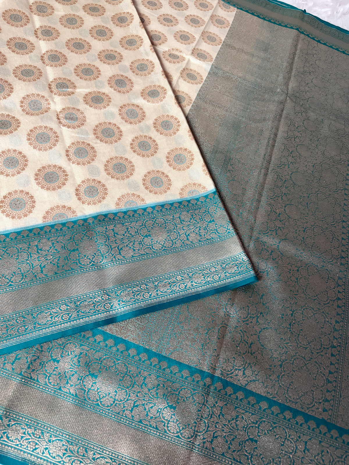 Kora Organza Tissue