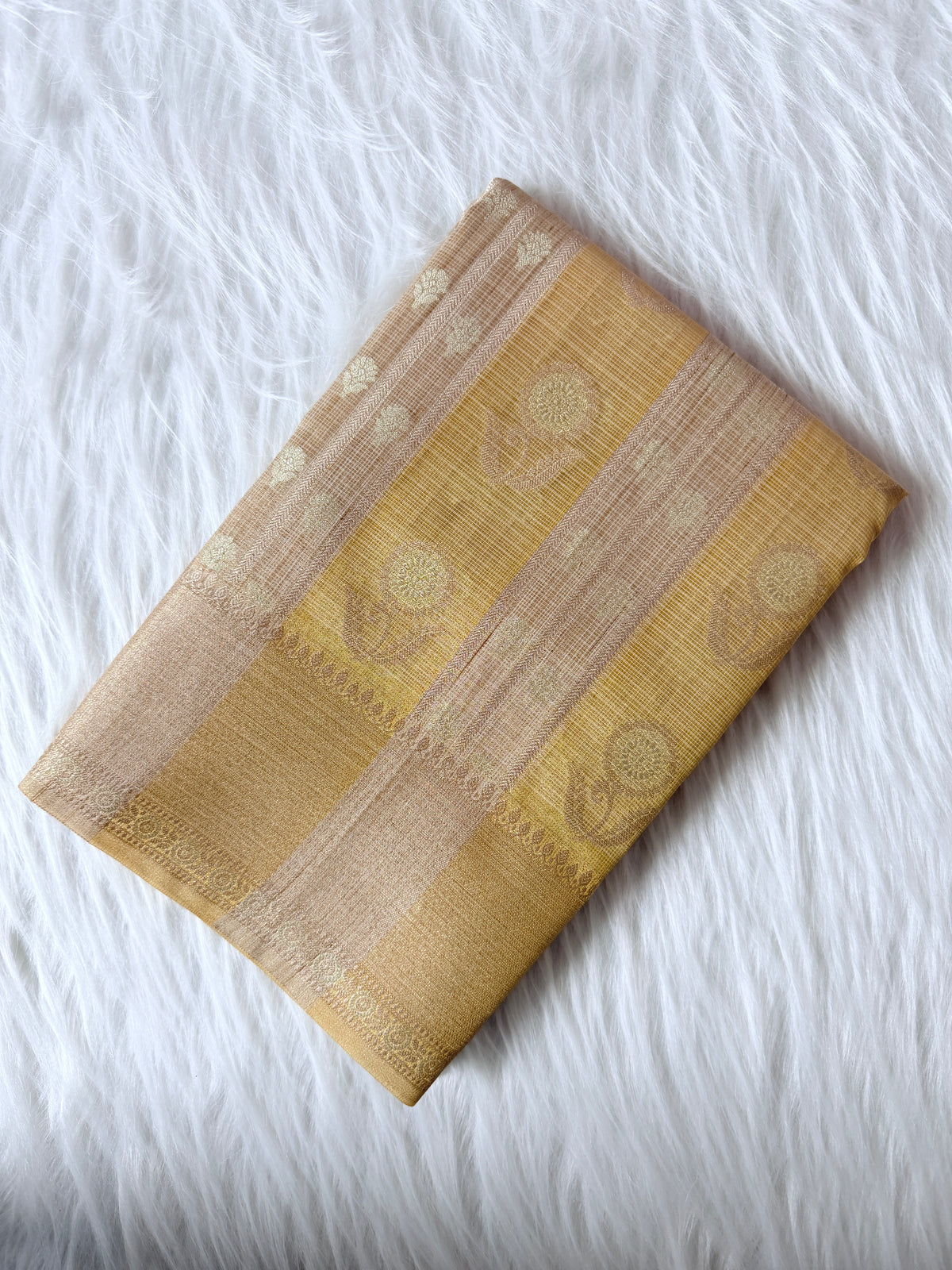 Banarasi Kora Elegant Patti (Stripe) Weaving