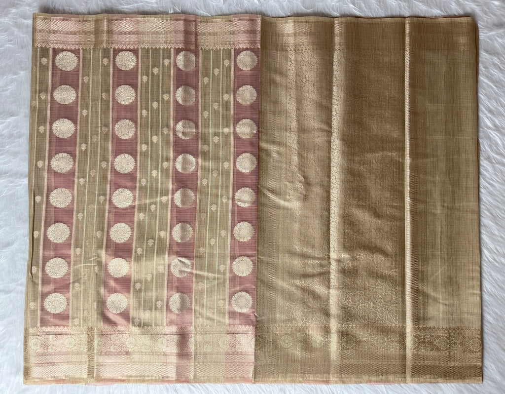 Banarasi Kora Elegant Patti (Stripe) Weaving