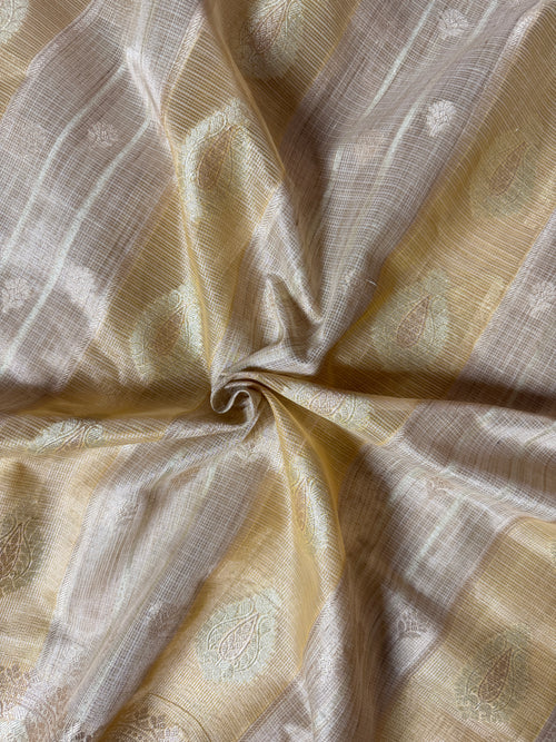 Banarasi Kora Elegant Patti (Stripe) Weaving